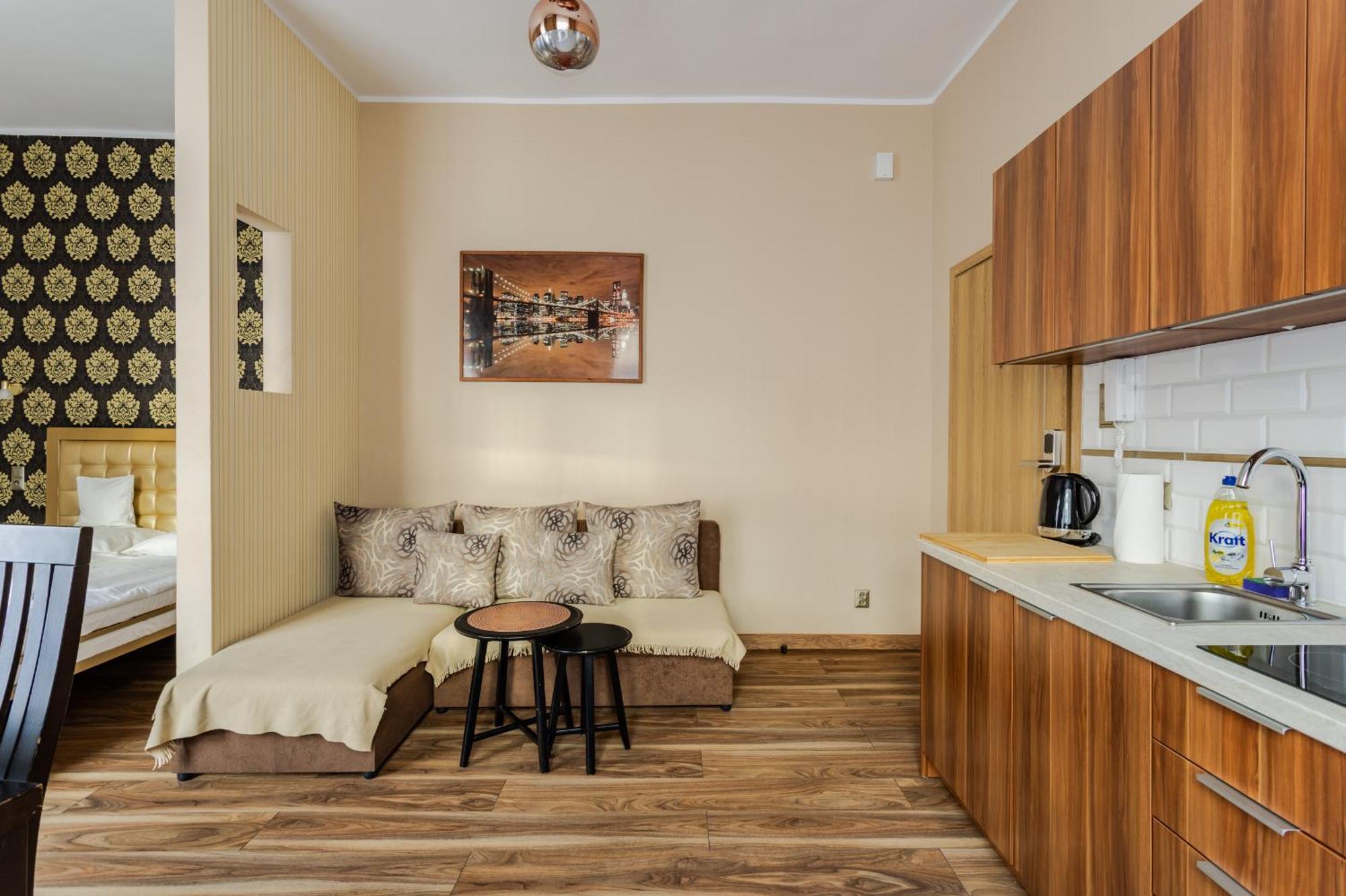 Functional And Comfortable Very Berry Studios In Poznan By Noclegi Renters Exterior photo