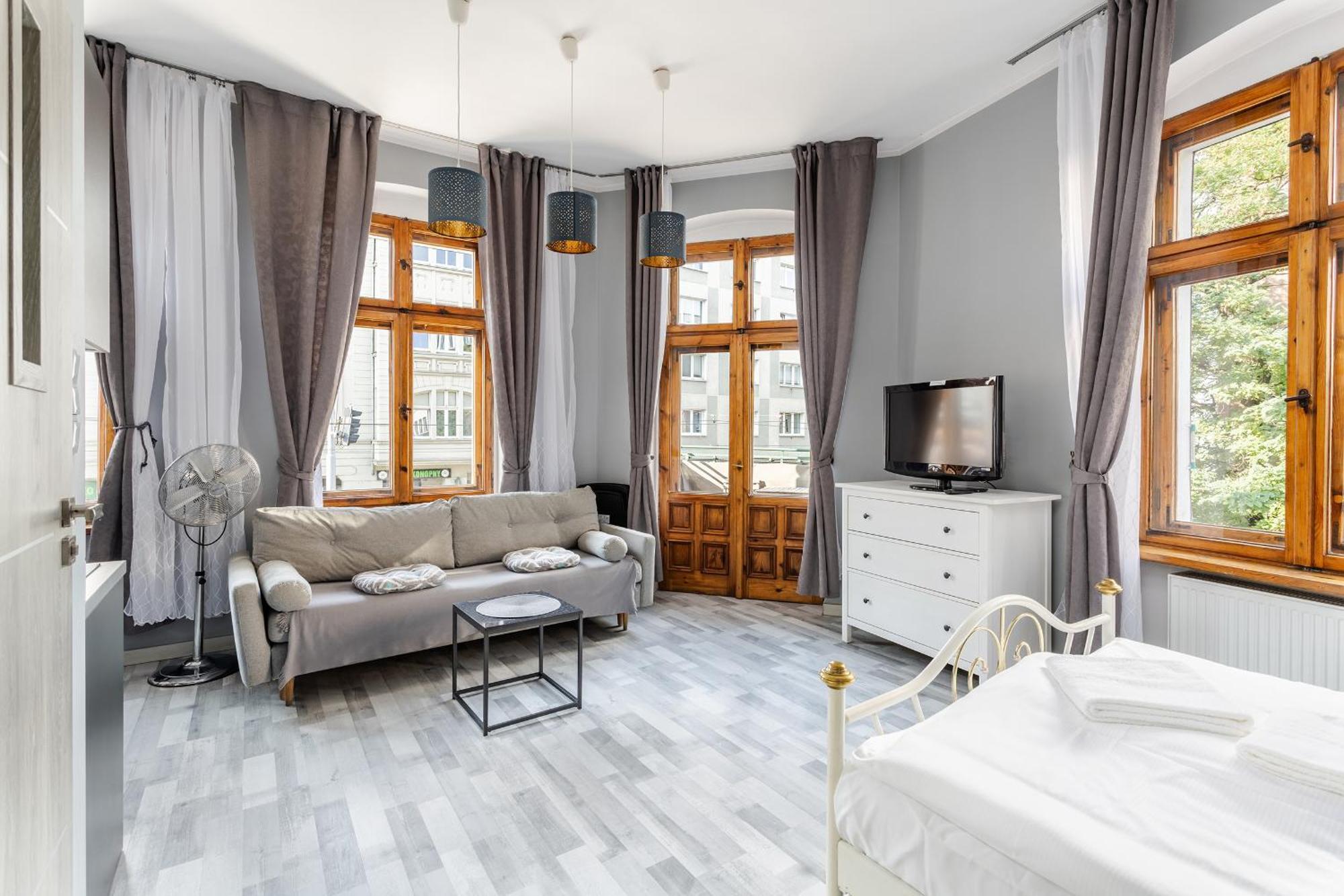 Functional And Comfortable Very Berry Studios In Poznan By Noclegi Renters Exterior photo